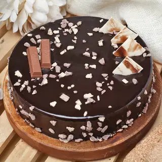 KITKAT DELIGHT CAKE
